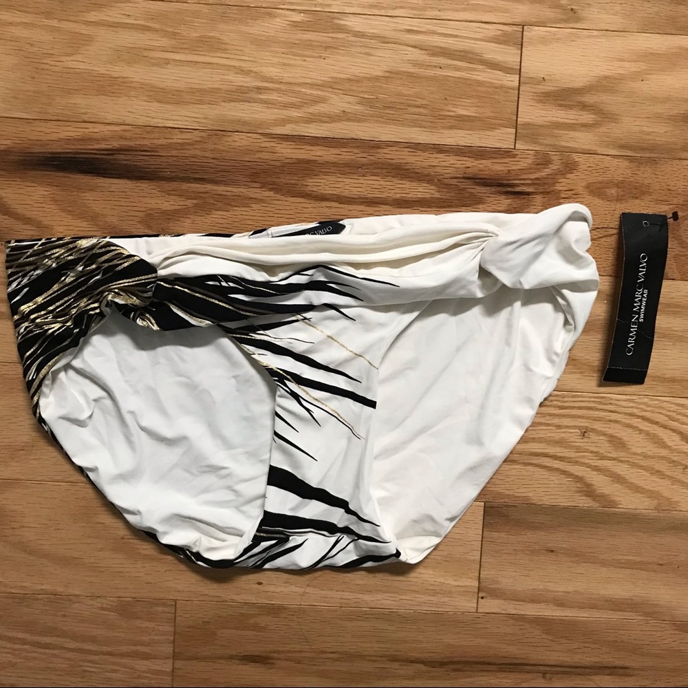 NWT Carmen Marc Valvo bikini bottoms